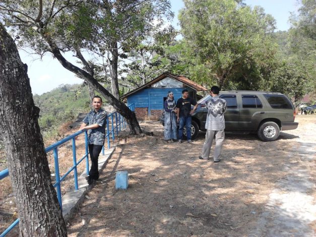 532213_3432442777870_1147410089_n