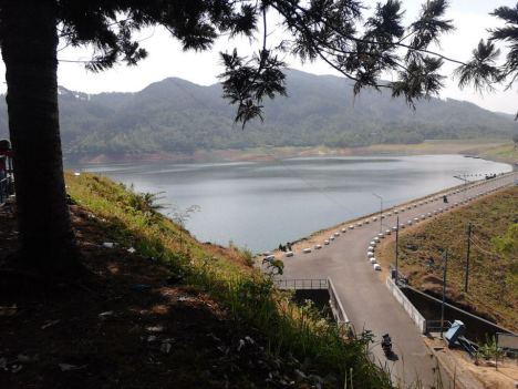 539690_3432419377285_1992159365_n